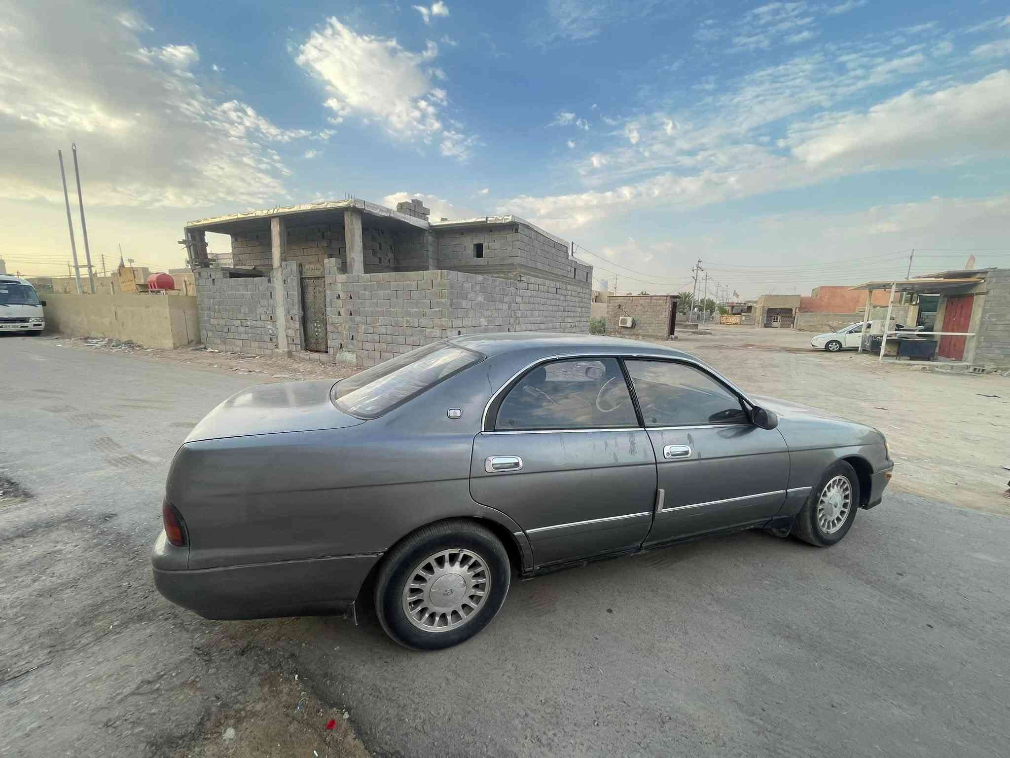 بطة موديل 2000 ديلوكس مكينه 2 ونص كير ومكينه جدد كفالة ضربه وكص ونقل ورسميات عامه السعر 38 وبيها مجال ***********
