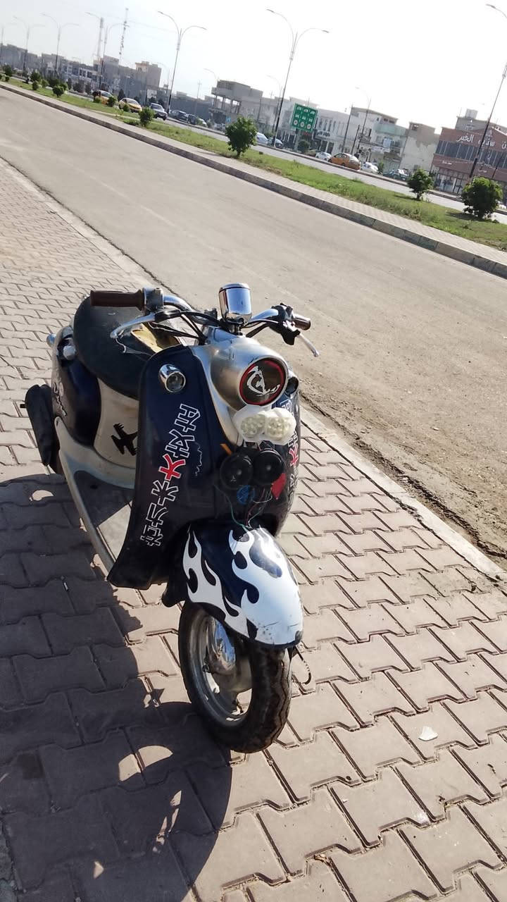 نضيف • يحتاج بطارية • شاصي شرط