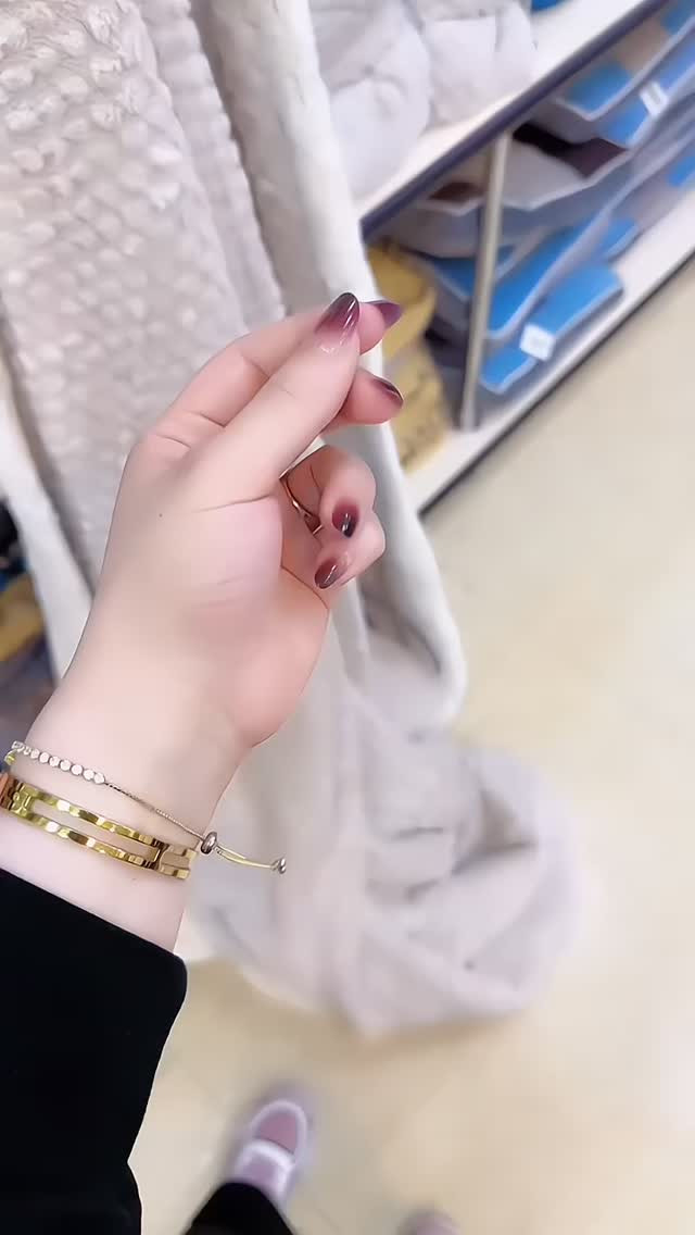 ديالى • مستلزمات منزلية • ديكور منزلي
