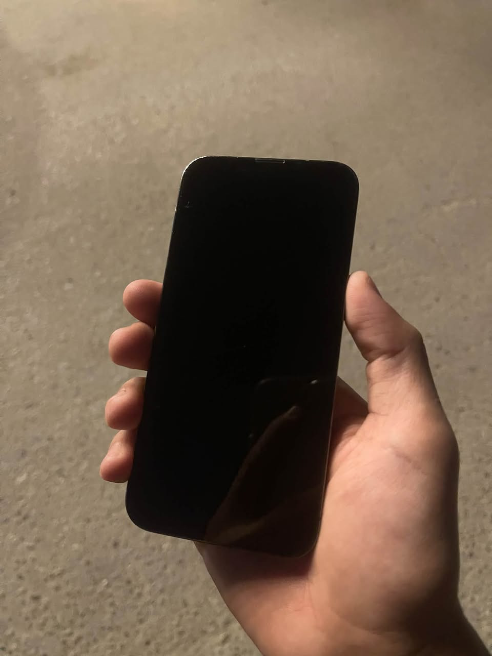 السلام عليكم اخوان🤝
ايفون 13 PRO فقط مو برو ماكس✅
ذاكره 256gb💽
لون نفطي 🖤
الجهاز كلش حلو و نضيف و كلشي شغال بي فيس ايدي كامرات فرمت حدث اتصال كلشي بالجهاز شغال❤️
مشاكل الجهاز مبدل شاشه و بطاريه و كامره الكامرات تفصيخ و الشاشه و البطاريه نوعيات كلش حلوه ❤️
و الشاشه صار بيهة شوه فطور بسيطه 
سعر الجهاز 360💵
مكاني بغداد الدوره 📍
للستفسار اكثر تفضلو خاص او اتصلو على الرقم 
***********
اخوان الي ميعجبه الجهاز ليكسر بي و الي مو شراي ليدخل و شكراً❤️

نص مكتوب في الصور:
- ٦:٣٨ القطع والخدمة تجمع Apple سجل تاريخ القطع والخدمة، وهذا السجل يعرض معلومات عن هذا الـ iPhone وحالته وتفاصيل إصلاحه. معرفة المزيد... يتوفر تكوين الكاميرا تم اكتشاف كاميرا خلفية جديدة. يرجى إعادة التشغيل لتكوين الكاميرا الخلفية الجديدة لهذا الـ iPhone. معرفة المزيد... إعادة التشغيل والانتهاء من الإصلاح سجل تاريخ الخدمة الشاشة غير معروف البطارية غير معروف