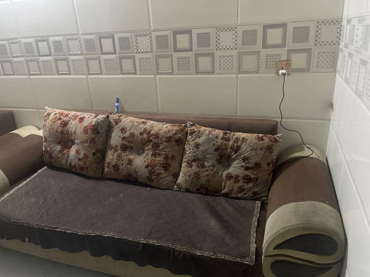تخم نضيف البيع ومناسب هذا رقم ستفسار ***********
