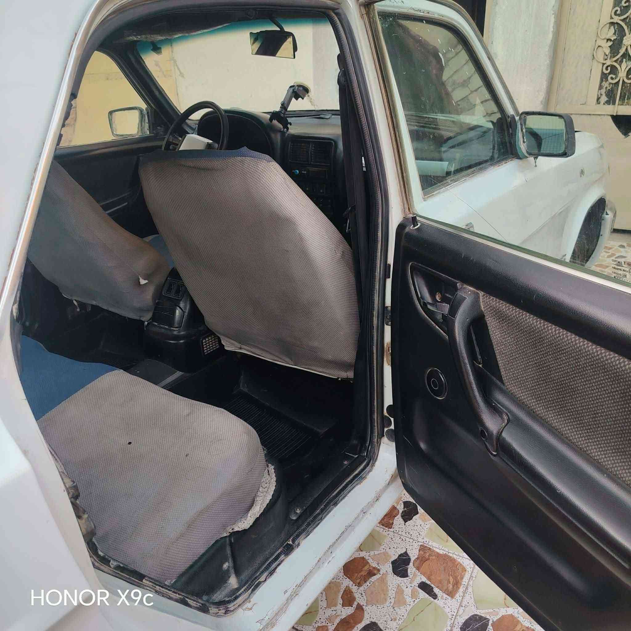 للبيع...
مكينه وكير ونجي حداديه سيدان14 لايت زنون تبريد عوزه راديتر ..
السعر 28 وبيه مجال 
مكلف بلنشر 
هذا رقم صاحبهه 
***********

نص مكتوب في الصور:
- HONOR X9c