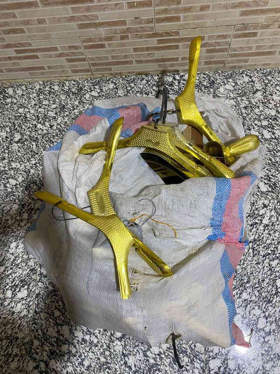 4 ملاكانات للبيع معه تعاليك الستعمال شهرين رايدهن بسعر مناسب ***********
