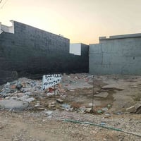 قطعة أرض • ٢٠٠م • خلف مستوصف المولده