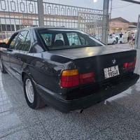 بي ام ٥٢٥ • ١٩٩٠ • جانب الايسر