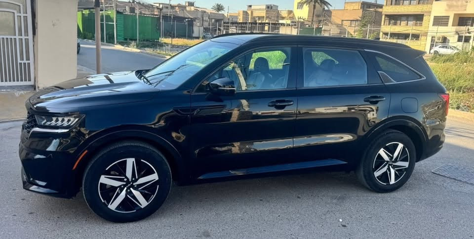 كيا سورنتو  اس ٢٠٢٣ وارد امريكي بنوراما
سعر مناسب 

مقاعد جلد اسود ملكي 

محرك 4 سلندر 

اللون اسود

العداد -46الف وقابل للزياده

المواصفات

1-كامرات امامية وخلفية

2-داخل اسود 

3-كشن امامي وخلفي كهرباء 

4-تدفئة المقاعد الامامية 

5-شحن هاتف واير ليس 

6-نقاط عمياء 

7-  4 رادارات  

8-ويل 20 بلاك توب 

9-حساسات خلفية ، امامي

10-حساسات جانبية 

11-سستم صوت  بوس 

12-تحديد مسار 

14- بانوراما

15-بصمة تشغيل وابواب 

16-نظام ترحيب خارجي عند الاقتراب من السيارة 

17-بك لايت لد 

18- 4 انظمة قيادة سبورت سمارت ايكو كومفورت 

19-وقوف تلقائي خلفي 

20-وقوف تلقائي امامي 

21-وقوف تلقائي جانبي  

22-سايد بريك بصمة

23-اوتو هولد وقوف ذاتي لفترات قصيرة 

24-تبريد منفصل مناخي  

25-نظام قفل الابواب والزجاج لحماية الاطفال 

26-نظام نزول المنحدرات 

27-نظام ملاحة GPS 

28-لايت زينون 4 عدسات LED

29-تشغيل عن بعد 

30-شاشة Apple Car play 

31-الانارة الداخليه 

32-مثبت السرعة Cruise

33-المودات والأوامر الصوتية

34-فحص أنظمة السيارة 

35-حساسات ضغط اطارات 

36-مقود جلد حياكة

37-تبريد شاشة

38-قطعتين تبريد 

‏39-  ABS نظام مانع الانزلاق

40-اشارة في المرايا الجانبية

41- ١٠ مخارج منفذ الطاقة 

42- ا  Bluetooth / USB 

43-السونار مرفق مع الصور 

44-صور الحادث مرفقة 

السيارة مرقمة بغداد 

 للاستفسار يوجد واتساب ***********
