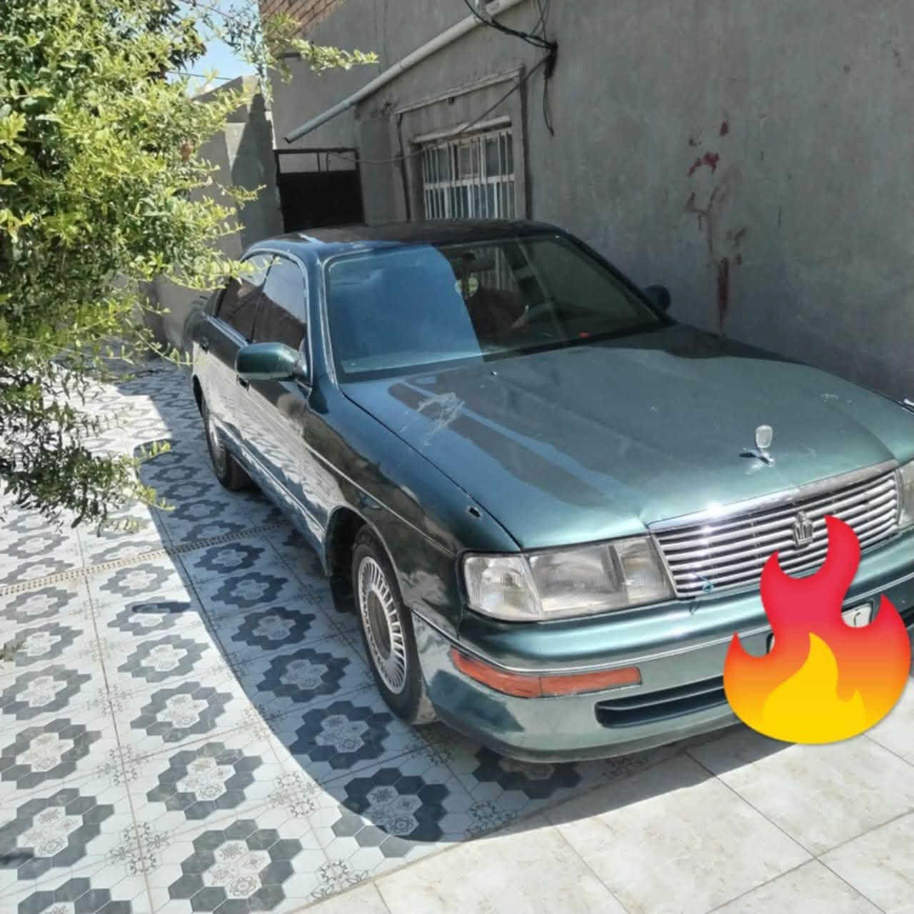 بطه موديل 92 سنويه جديده مكاني بابل رقم بابل انكليزي جديد سياره نضيفه بس عوزه ترتيب كم شغله تبريد ميشتغل تحويل مباشر  ( بطاين جدد + تخم تاير + تخم دبلات )السعر35 وبيه ***********
