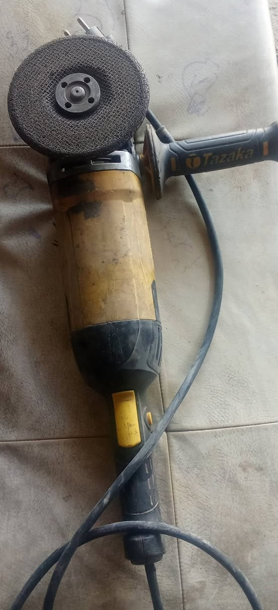 السلام عليگم 👋 
گوسرات ⚙️
يتوفر گوسرة  قطع ✂️سيراميگ ⚙️
يتوفر گوسرة قطع ✂️ حديد ⚙️
يتوفر گوسرة تنعيم ⚙️
العنوان 📍:- ديالى - الغالبية - قرب الچسر 🌉
للأستفسار / الأتصال على الرقم 👇 
*********** 📞
أو مراسلة البيچ لمعرفة گافة التفاصيل ✉️
