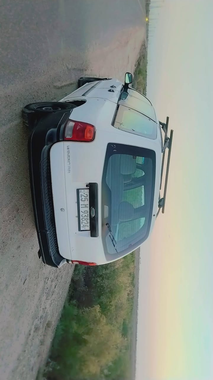 سيارة فورد وندستار موديل 2000 سيارة جاهزة سنوية 2031 مكان البصرة / قضاء عز الدين سليم ب 38$ شرط التحويل
‏‪***********‬‏
سيارة فورد وندستار موديل 2000 سيارة جاهزة سنوية 2031 مكان البصرة / قضاء عز الدين سليم ب 38$ شرط التحويل
