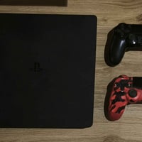 بلي ستيشن ٤  1 تيرا امريكي  ب١٩٩ الف  واتساب:07731429166