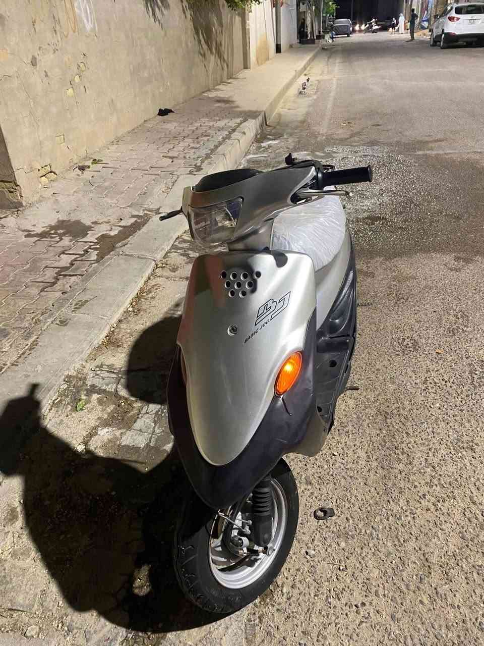 يوماها 9زروف • كهربائيات شغاله • تحتاج باتري