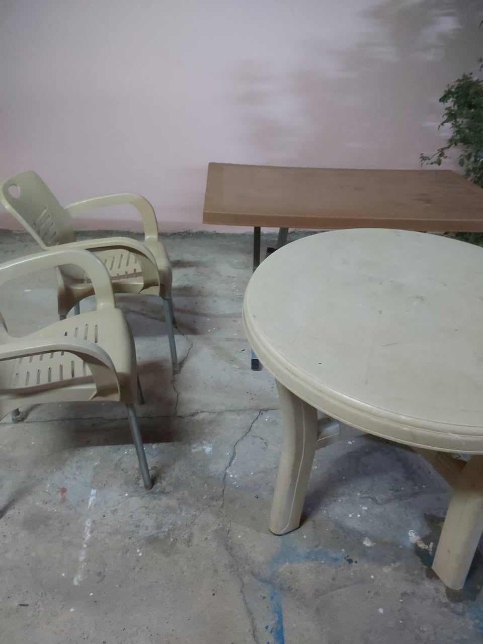 متاح غراض للبيع
للاستفسار الاتصال عالرقم:***********

