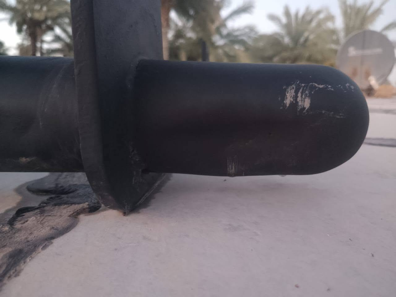 السلام عليكم هاذه درع استاركس للبيع استوني صابغه وما شديته بي بس هاي الخسفه الزغيره ولباقي مابي شي وشد براغي المكان الديوانيه الشاميه السعر 60 وبي مجال ***********
