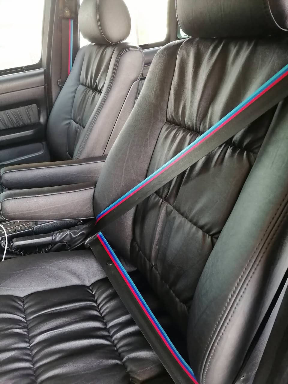 تم فصال كشنات كارتير شركة BMW %💯🇩🇪 بطاين حرف L كارتير ربل ابواب احزمه
حسب طلب زبون تحديث داخل سيارات ⚡
عنوان موصل القوسيات شارع عام 🛣️
للتواصل *********** واتساب
***********
***********
***********
***********
