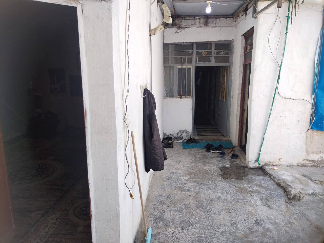 بيت للبيع مساحه ٢٠٠ ركن
العنوان بغداد الرشاد قرب سجن الأحداث شارع سيد حسين
السعر ٤٥ وبي مجال
للاتصال *********** و ***********
حاليا فارغ
