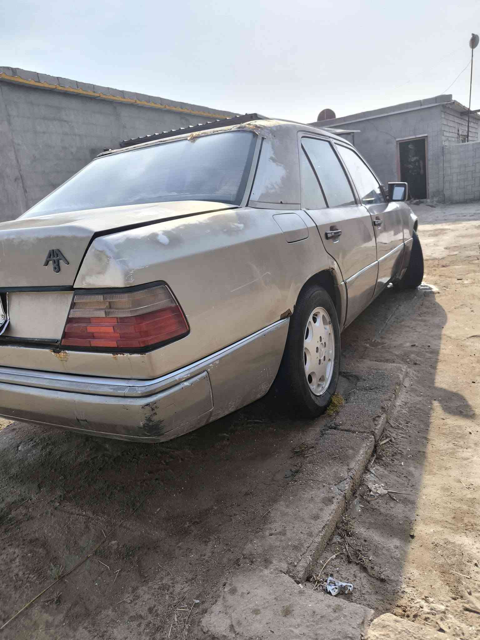 مرسيدس • ٢٥٠٠ • موديل ٩٢