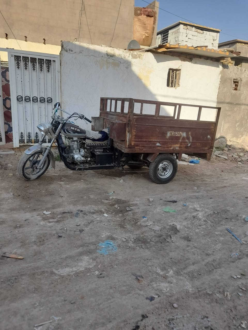 سلام عليكم ستوته موديل ١٢ رقم وسنويه راعيها بل شاميه بس ماواصله السعر٨٠٠ومجال بصيط الشراي ينتصل ***********
