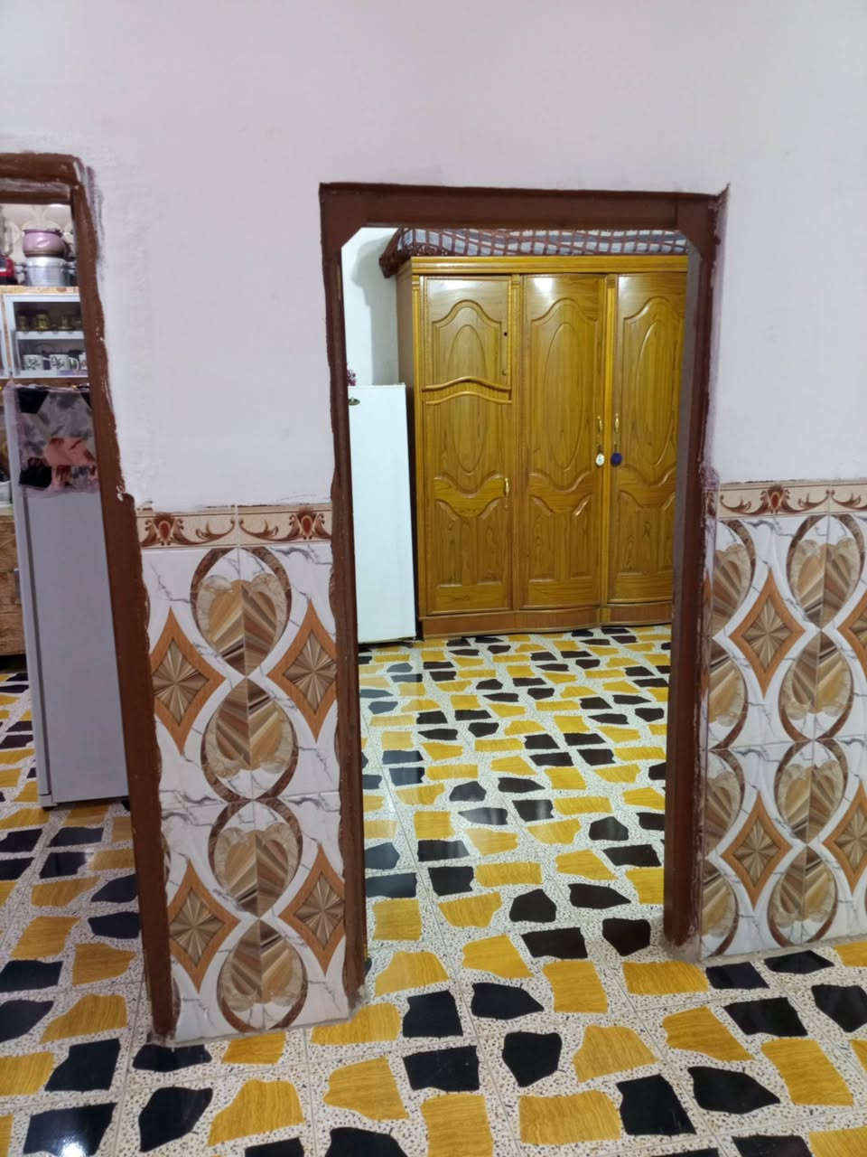 منطقة السجاد • ٩٠٠م • غرفتين