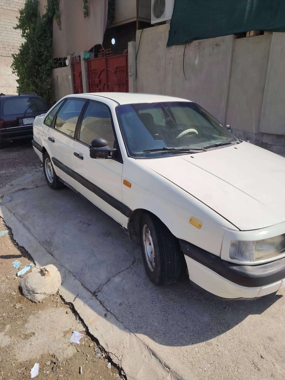 باسات للبيع
شرط الوكالة و التحويل بسمي سنويه ال 30 
بيها كابون الاكتروني ⛽ رقم مسطره
موديل 91 محرك بي صرف كير مابي شي
بيها ضبغ مكانات شي قليل
سعرها 30 وبيها مجال 
***********
***********
