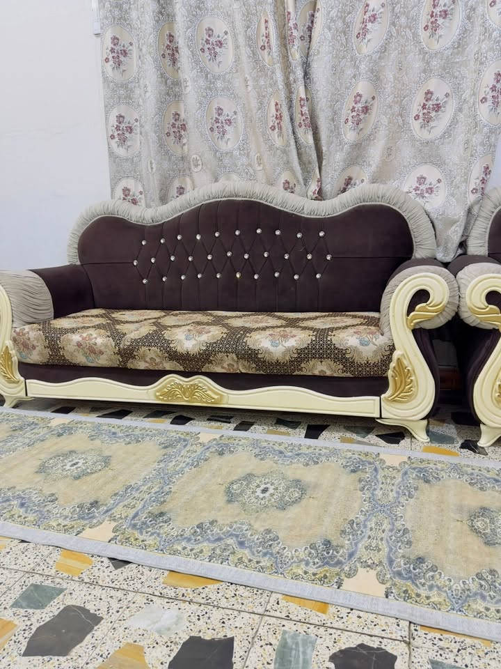 تخم للبيع تسكام 10مقاعد
للستفسار***********
