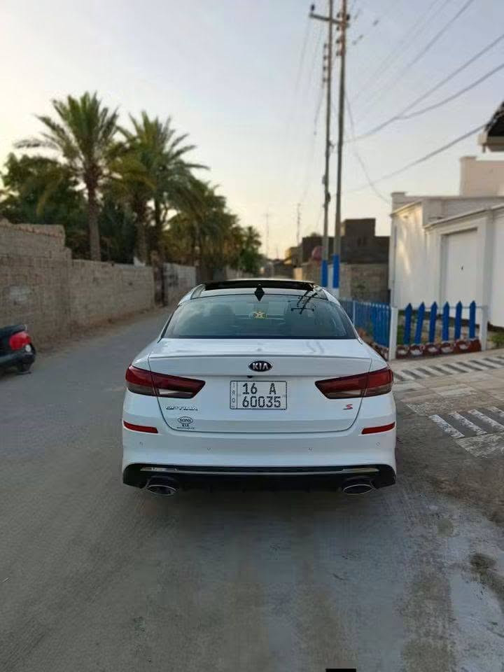 سلام عليكم اوبتيما 2020  السيارة فول مواصفات واحد عل واحد S وارد امريكي تفاصيلها وسونارها والحاث بلمنشور رقم قادسية سنوية لل 2031 سيارة جديدة بمعنى السعر 137 وبيها مجال الكلمةالرقم ***********
