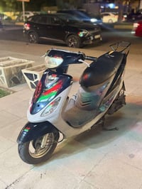 ماكس منغولي للبيع سعر  400وبيهه مجال بغداد السيديه كلشي شغال كهربائيات...