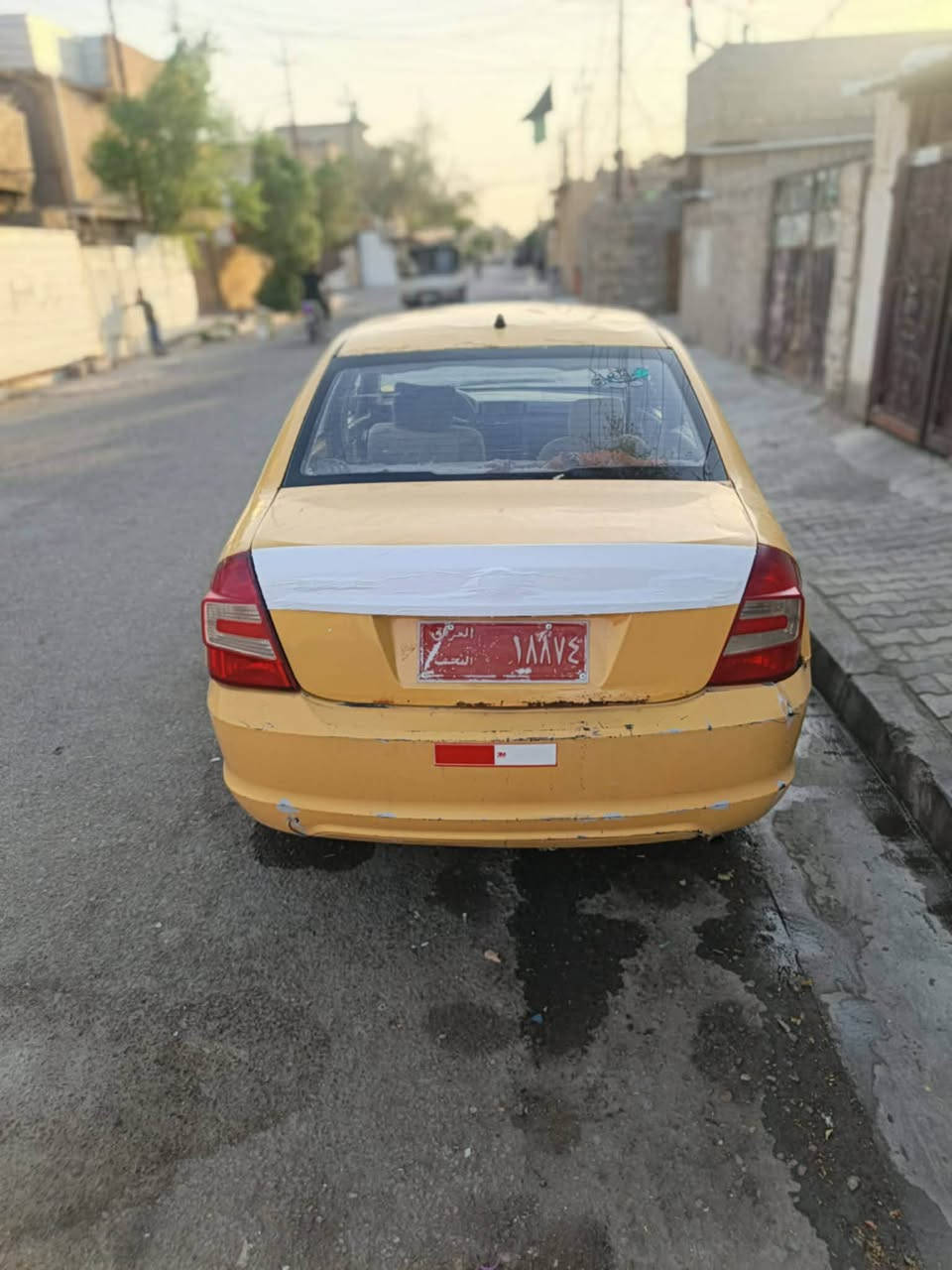 سلام عليكم ليفان  موديل 11 جاهزه مكينه كير خير من الله مكينه كورله تخم تاير جديد رقم راعيه راح مني سعر 900وبيه مجال قليل مكان بغداد ***********
