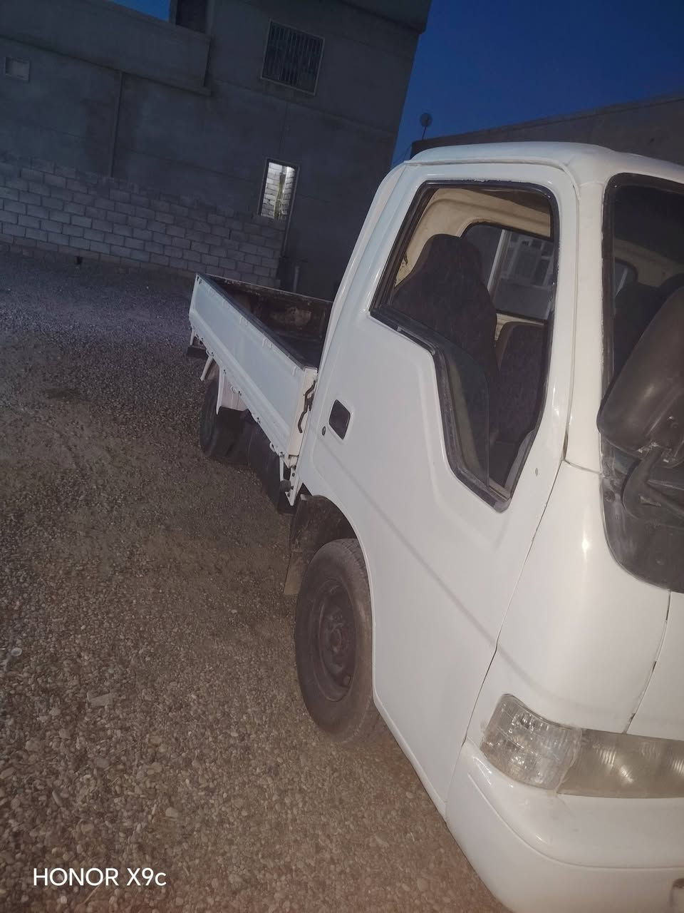 للبيع كيه فونتيره ركم نينوه بسمنه مكينه بيها بدايت تبخير ولباقي كلو شرط كسن شاصي كير شرط السعر 55وبيها شويه حك الجيه ***********هاذا رقم صاحبها
