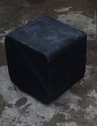 صندوق • للبيع