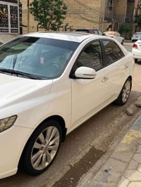 سيراتو • ٢٠١٢ • فتحة سقف
