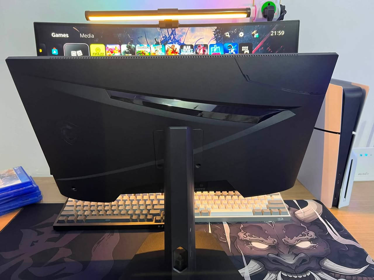 Kaka salam u alayk hamu layak bashn eshala komale ashyay gamingm henawa ba sahre harzan harzan heche he amazon nea hamue asla originala✅✅
1-MONITOR msi 24 inch 180HZ=TB bas dugma suraka pe wanya agar na lok lok zaman✅
2-keyboard ajazz ak820 ORIGINAL✅
3-mouse & keyboard RED DRAGON FIZZ bundle✅
4-speaker monitor bass boosted BRAND meetain dual speaker✅
5-adapter EARLDOM brand 4 USB
Amana haya hamue lok lok xawen 100 la 100 
Shwen=hawler
Raqam mobail=***********
ADMIN GULL U RUHH🤍
