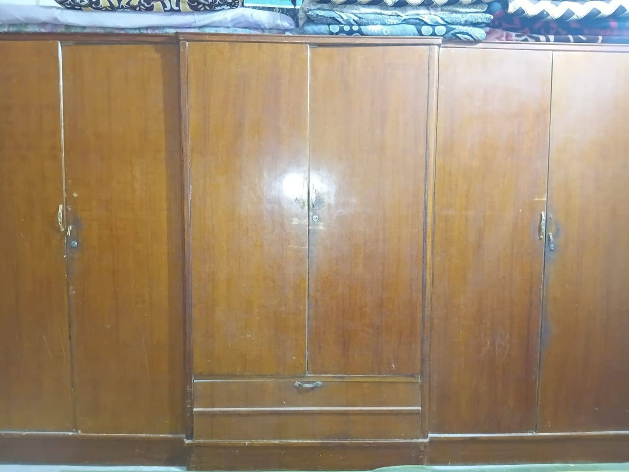 للبيع
كنتور ابو الست بيبان
كنتور جبير 
سعره 200
للتواصل : ***********

