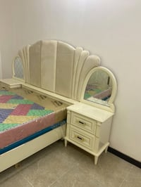 غرفه عراقيه تصميمها كلش حلو مودرن وسعرها مناسب صار 5اشهر من ماخذها للت...