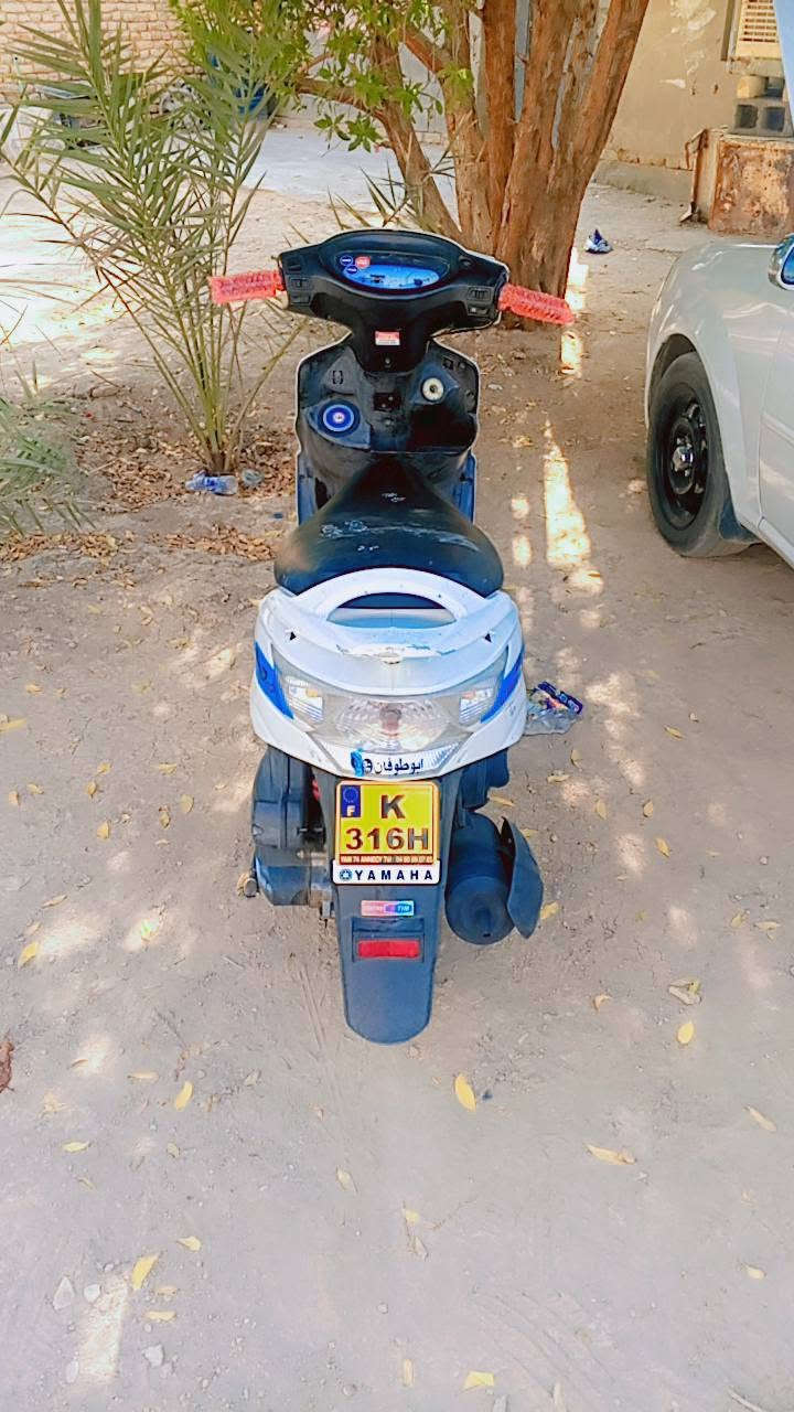 للبيع كامكو مديل ١٦ كفاله السعر ٩٥٠بيه مجال نتصل ***********
