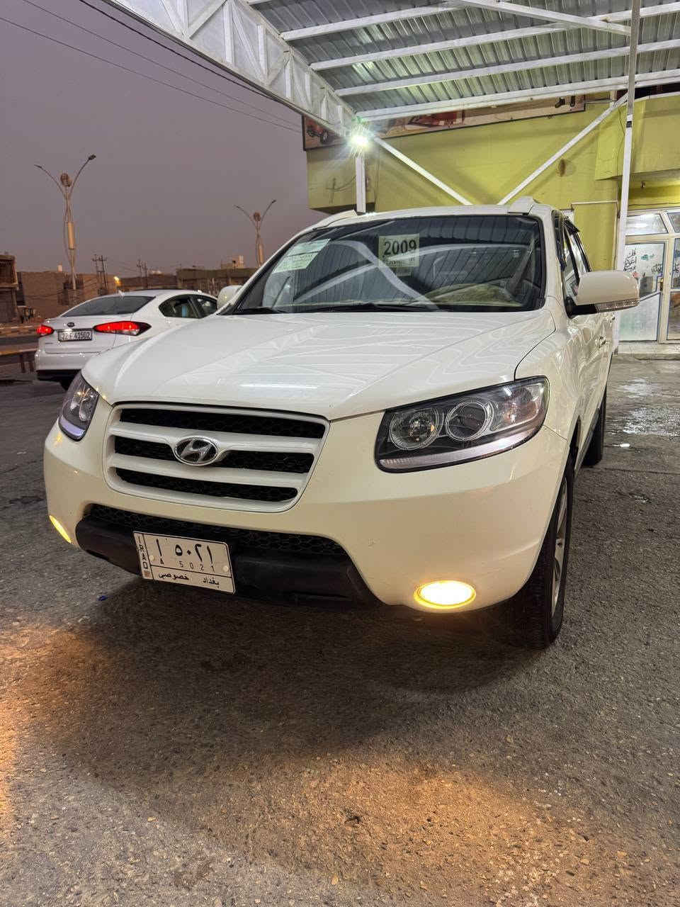 السلام عليكم للبيه هونداي سنتافي خليجي رقم بغداد تحويل مباشر فول مواصفات واحد ع واحد محرك 6سلندر 7راكب 3قطع تبريد فتحته كشنات كهرباء عدد2 دواخل بيجي حساس خلفي شاشه كامره مري شفط اشارة بالمرايه لد امامي تدفئه تبريد بالكشنات يدات نيكل ويل كروم السعر 110وبيه مجال بسيط اخوان سياره بدون قطرة صبغ بيه بابين تبديل نفس لون بدون دواخل وسونار بالمنشور السياره جاهزه من كلشي محرك مكفول لا فتح ولا بخار ولا صوت تبريد ثلج تخم تاير باتري جديد مكان السياره الديوانيه ***********
