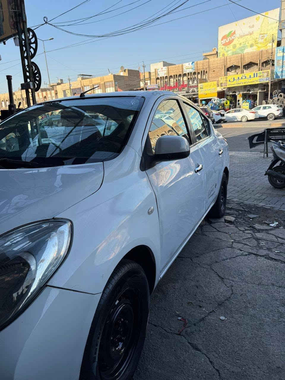 السلام عليكم نيسان سني موديل ٢٠١٢ مكاني بغداد الشعب ***********
٦٠ ورقه وبيها مجال
