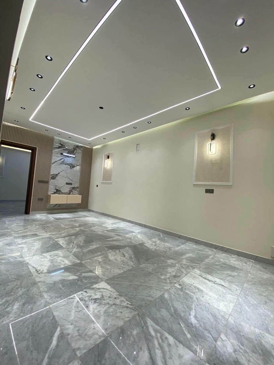 مستعدين لبناء وترميم الدور 🏡
✨ الآن تملك بيت أحلامك بسهولة:
✔️ بناء بكافة مناطق الديوانية والأقضية والنواحي

📍 التزام، جودة، وسرعة إنجاز
——————————————-
#متابعة_الصفحة
#نستقبل_جميع_عروضكم
———————————————————
🔺#للاستفسار الاتصال ع الارقام
 ارشد *********** 📲 
 حسن *********** 📲  
http://wa.me/+964*********** 📲  
—————————————————————
او زيارة مكتبنا متواجدين 3 الظهر إلى 8 مساء 
🔺مكتب دره المشرق للاستثمار والتطوير العقاري 
🔺العنوان:-حي الجزائر الشارع العام قرب مأكولات تشرين
