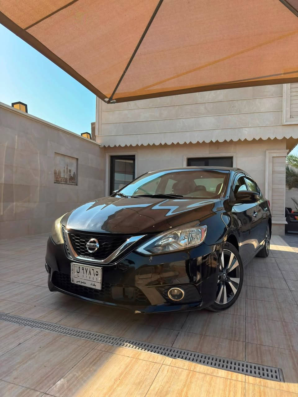 السلام عليكم
للبيع نيسان سينترا sv سبيشل ادشن 2019
فول مواصفات
فتحة
بصمه تشغيل
رادار امامي
رادار جانبي
رادار خلفي
كاميرا خلفية
حادث امامي صبغ قطعتين
ماشية ١٩٠ الف كيلومتر وبحالة جيدة
مكاني بغداد
***********
السعر ٩٨$
