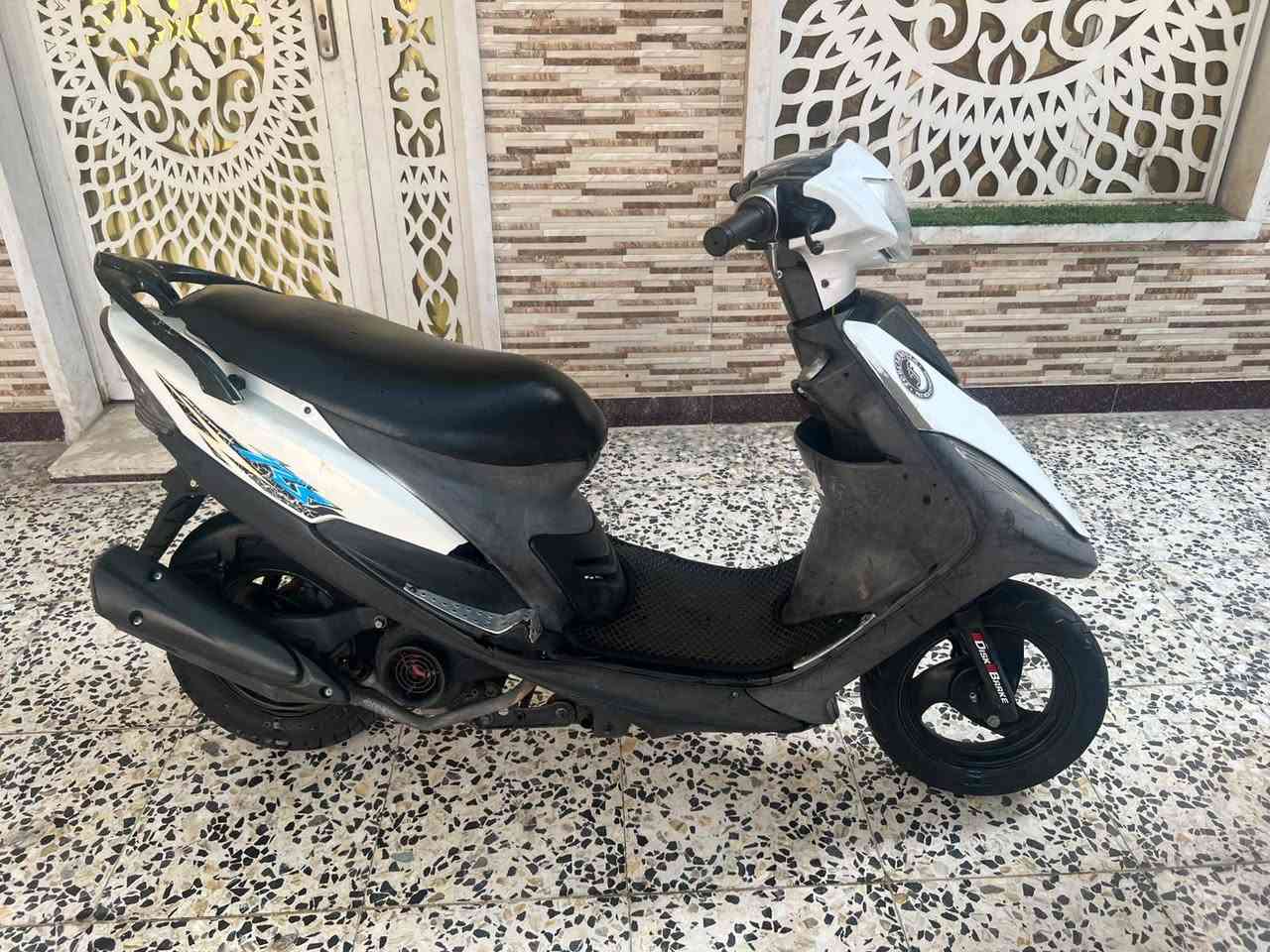 ماكس عدلة • بوشة٤٩ • مفتوحة
