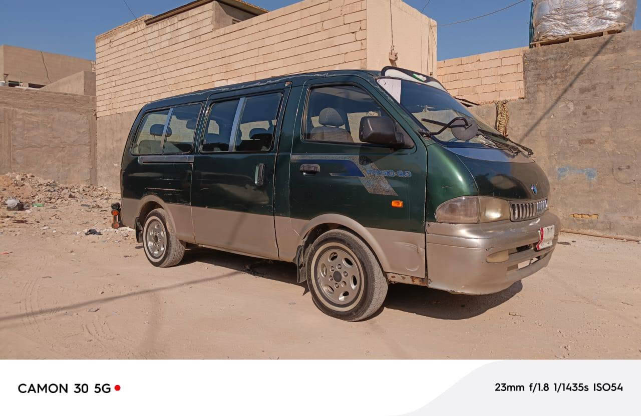 سلام عليكم بريجو مديل 2000سياحي
كير مكينه اكسن مكفولات 
مرشوشه من جام وجوه 
رقم نجف سياره 
شواصي 4نضاف 
حداديه جديده تخم تاير 
كهربائيات كلهه شغاله 
مكان سياره نجف السعر 75
***********

