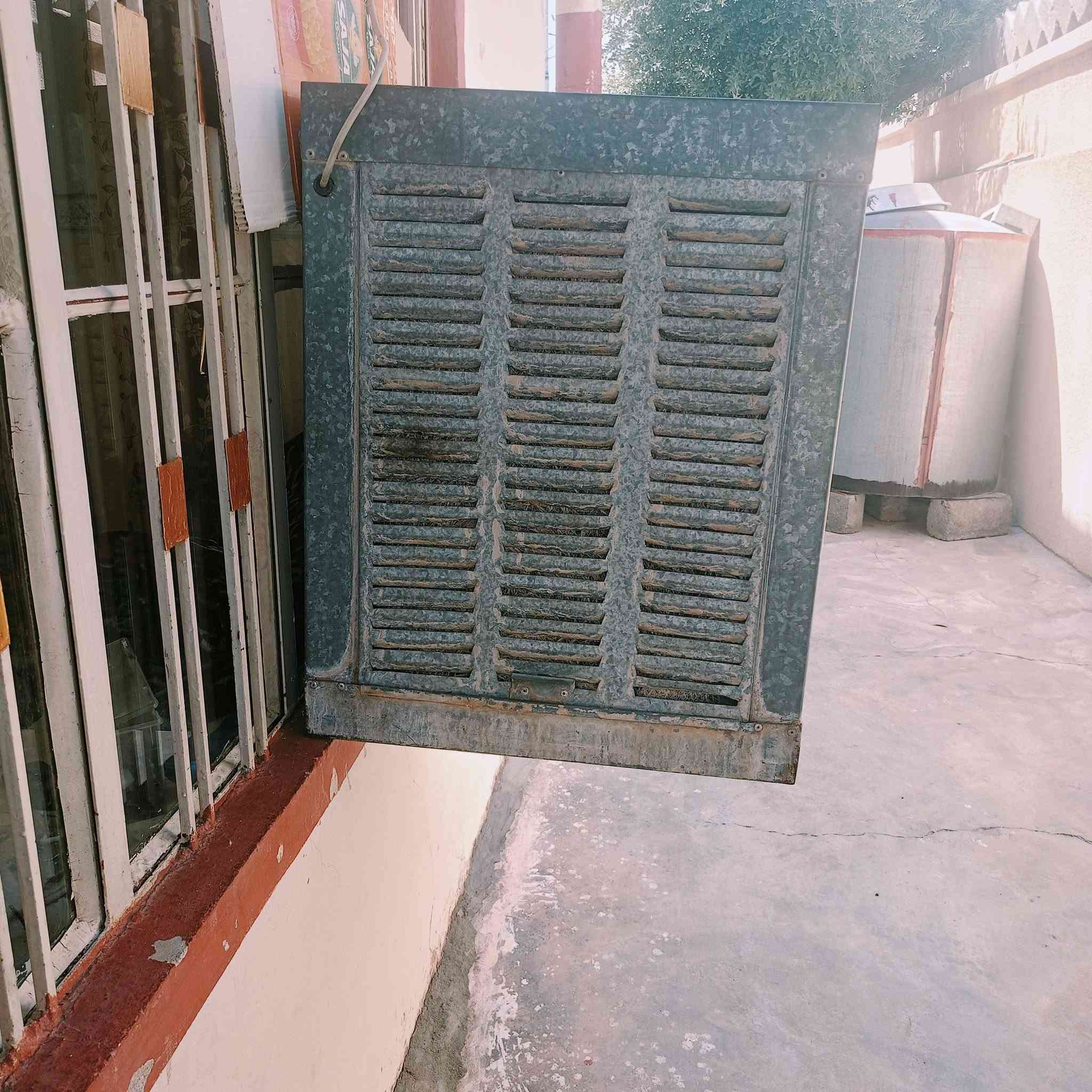 مبرد لبيع سعر مناسب شغل نضيف شرط شغل ***********
