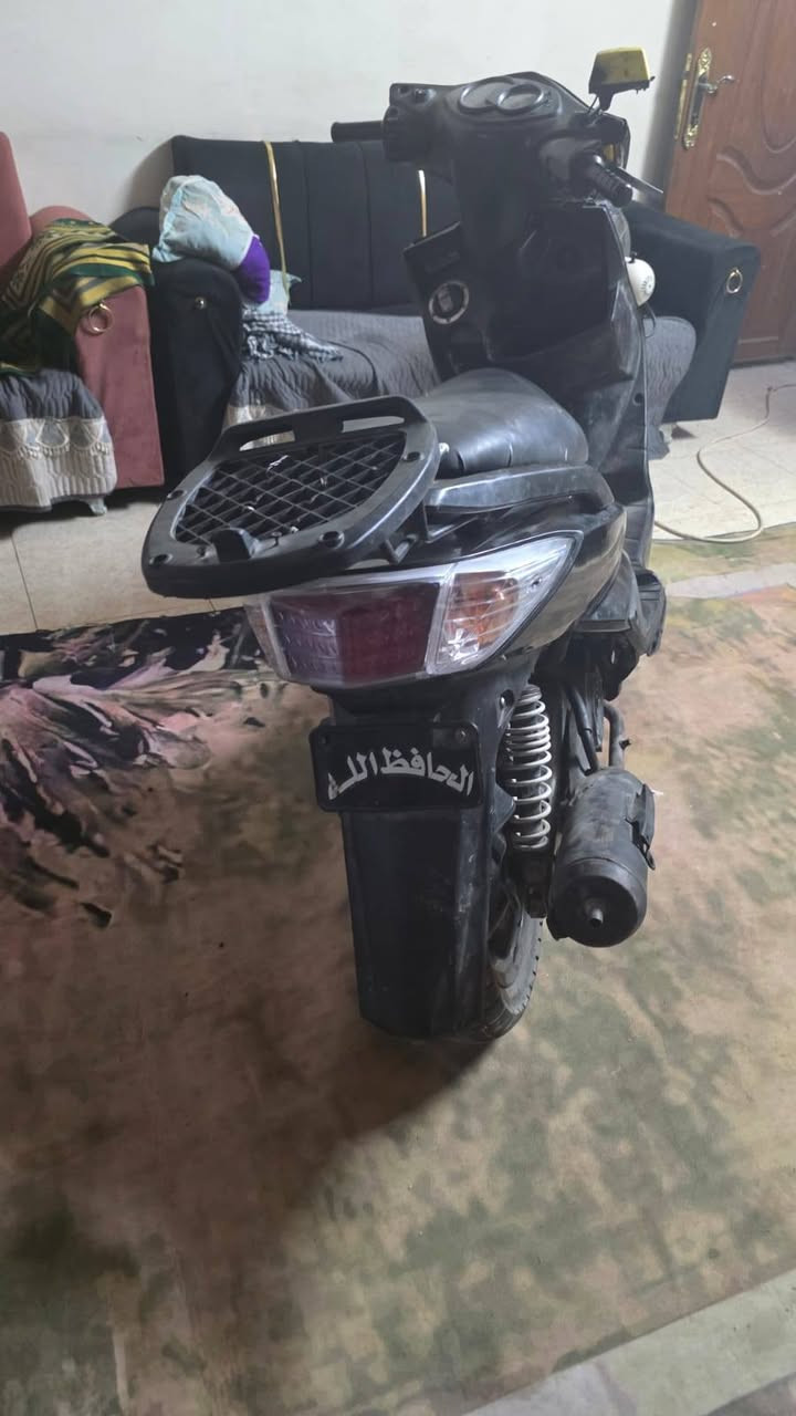سكنس فحل ياباني نوزل قبق نفخ مكينه 58 جويتر وصخ شويه بيها رون مكان غزاليه سعر 750 /***********
