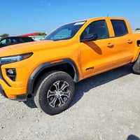 🚨 **مزاد قادم 🚨**  🔥 **2025 GMC CANYON AT4** 🔥  🚘 **النوع:** بيك أب مم...