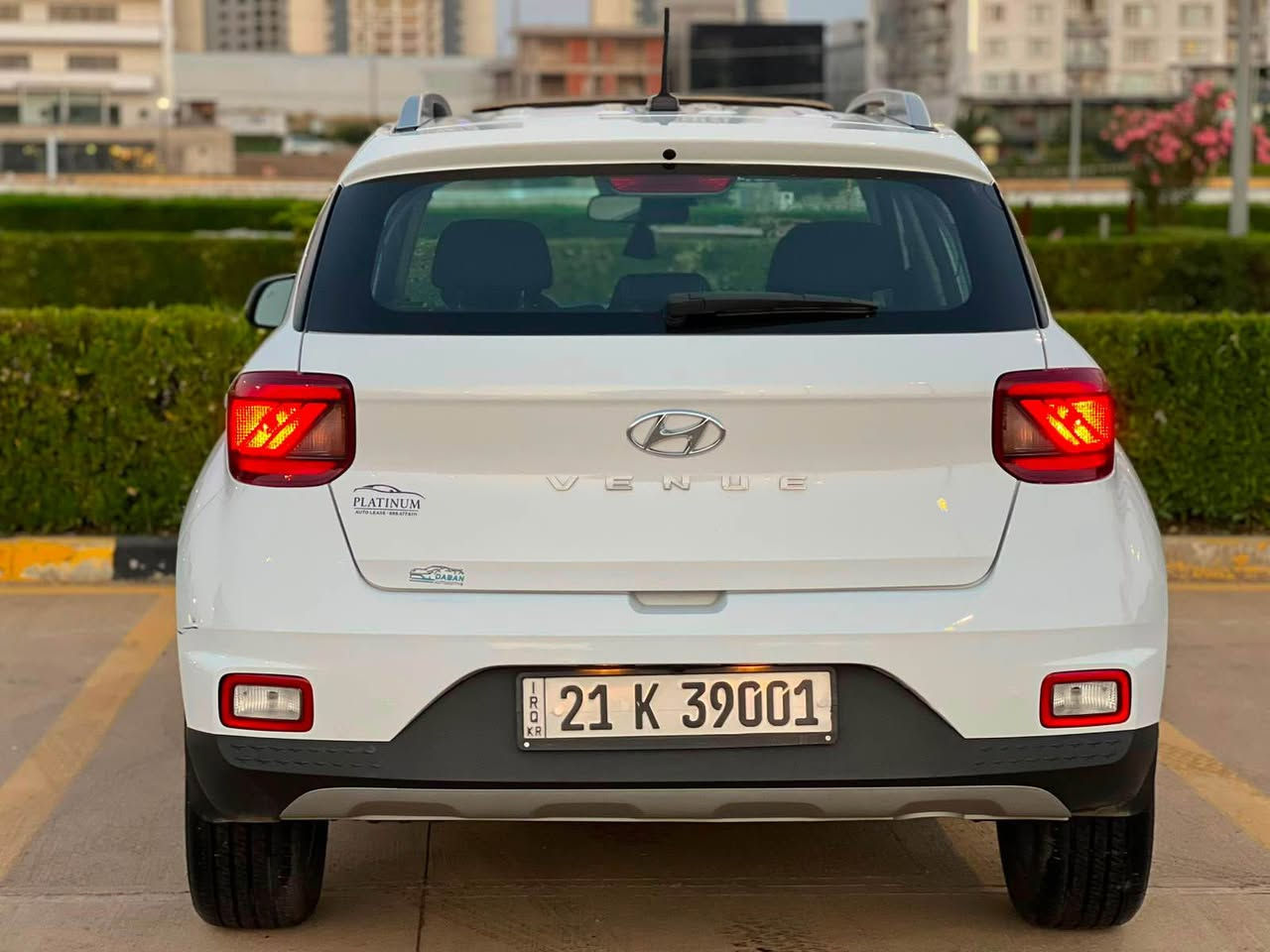 Hyundai Venue Model 2023
31,000km ڕۆشتووە
٢ پارچەی بۆیاخ بێ ناو گرتن ڕەسمی دەعمەکەی داندراوە
فول فول مواصفات 
گێر و مەکینە و کارەبایی و هەموو گیانی بەشەرت 
ژم:***********
***********
شوێن سلێمانی.
نرخی ١٢٨ گەڵا و مەجالێکی زۆر کەم السليمانية, العراق
