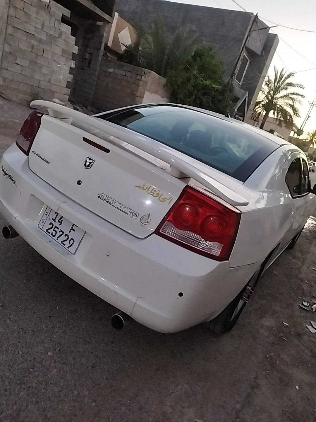 السعر 92بيه مجال.   استخدام شخصي مامشتغله عله خط 
سلام عليكم جارجر 2008بئسمي بيه مكانات صبغ خاليه من لمعجون بيه فقط شبر معجون 
كير مكينه اكسن تبريد فول 
حداديه 100/70 تخم تاير  منضومة زنون 
كفاله من لضربه ومن تعديل ومن لكص  فقط معجون شبر بيه 
عنوان بصره حيانيه  
رقم لهاتف ***********واتساب وشريحه
