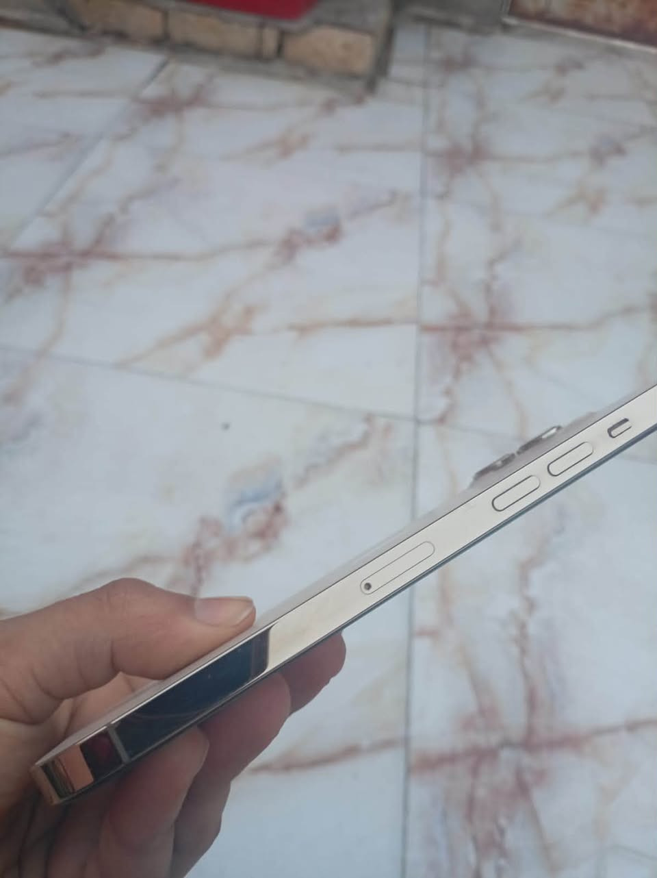 ايفون 12 برو ماكس
ذاكرة ٢٥٦ 
مبدل شاشه ٣ خيارات 
٤٠٠ عنوان بصرة حيانية
***********

