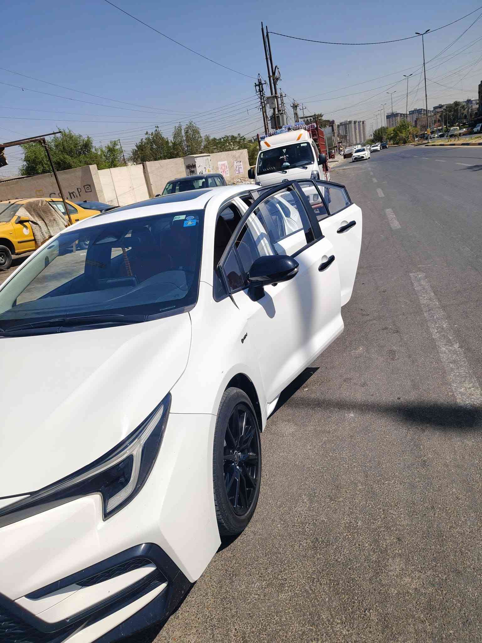 كولا هايبرد شكل الخليج تجميع الصين
السياره جديده وكلش نضيفه  

ماشيه 17 الف 

✅مواصفاتها 

 

 فتحه

بصمه و بصمة بيبان و جنطه

لايت زنون عالي ناصي

سايد بريك بصمه و اوتو هولد

3 مود قياده

رادار 

كشنات جلد عسلي 

كشن السائق تحكم كهرباء ٣ وضعيات 

وشاشه جبيره تتدعم كار بلي

مود درايف ٣ وضعيات 

لد امامي خلفي 

تبريد قطعتين 

 

✅إضافات كامله للسياره 

سبويلر + يدات سود + شفقه خلفيه سوده كت كامل 

✅داخل السياره 

كاربون تغليف كير وستيرن دركه كامل 

✅هزه جديده سنه كامله 

  

✅مكفوله من الصبغ  والتبديل  

بغداد تحويل ثاني يوم بأسمي السياره 

سعرها 165 💵

للاستفسار *********** رائد العقابي

*********** احمد 

مكاني بغداد حي الجهاد
