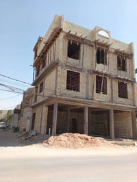 ورحمه الله نجار قالب متفرغ  شغل هندسي واسعار مناسبة  داخل لامين  للتوا...