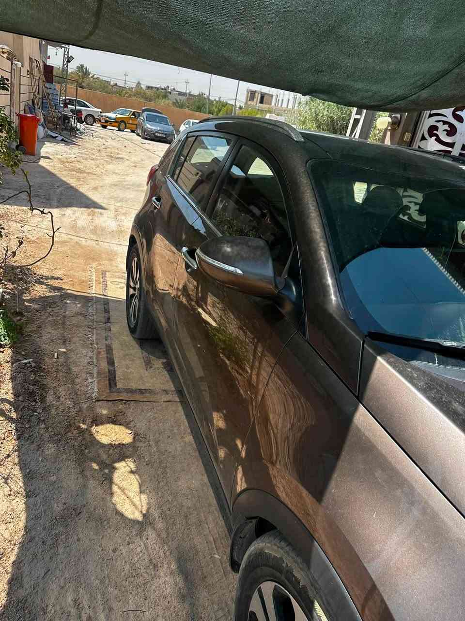السلام عليكم سيارة سبورتج خليجي موديل 12 كفاله عامله ما عاده الي مواضحه بلصوره طخه خفيفه 
فول واحد ع واحد ماعده البصمه مكينه كير تبريد كفاله 

اربيل اتريد وكاله اتريد تحويل 
السعر/125 وبيها مجال للشراي 
الاستفسار/***********
