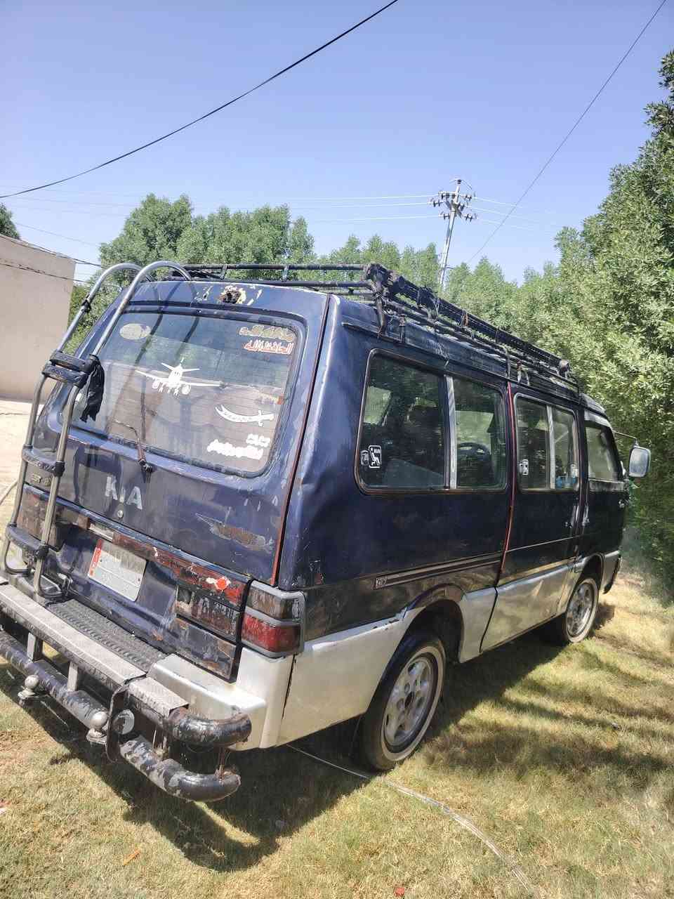 كيا بسته للبيع السياره جاهزه مجهزه سنويتها 29 والسياره باسمي   السعر 35 وبيها مجال  مصفر عليها وغرامات الرقم ***********
